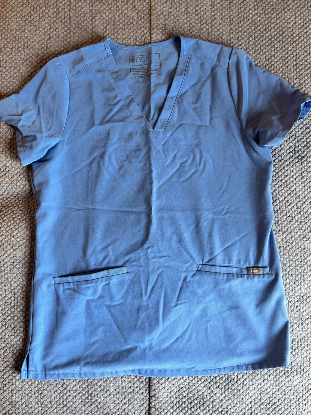Figs Ceil Blue casma 3 pocket three pocket Scrub Top